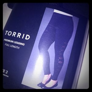 NEW torrid black leggings with mesh 2X